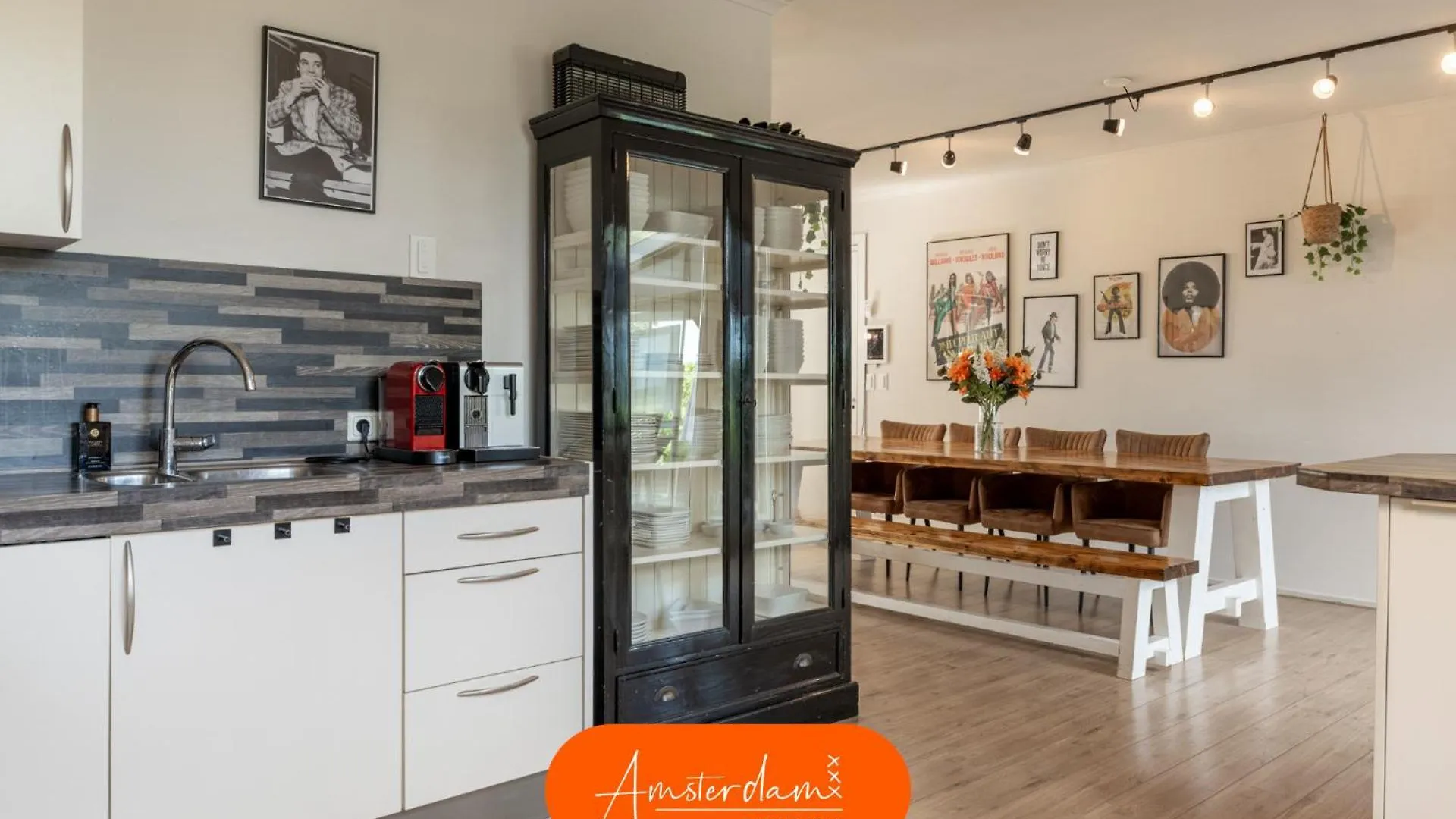 Amsterdam Group Stay - 26 Beds - Jacuzzi & Sauna Zwanenburg 0*,